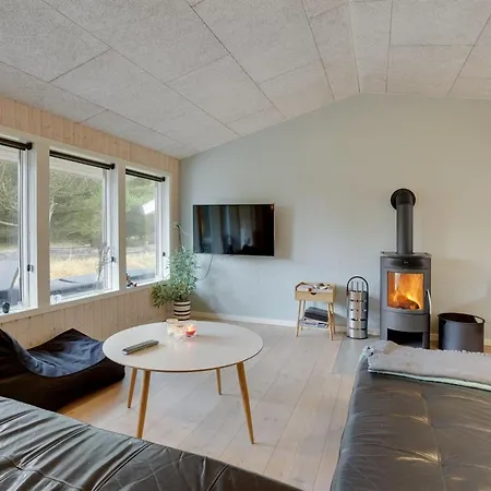 Holiday home Solgunn