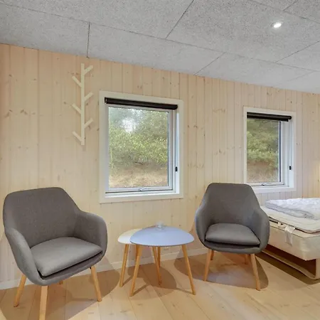 Solgunn - 900m From The Sea By Interhome *